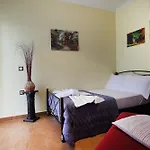 Cozy Family Home In Katouna