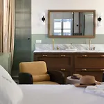 Aqkk Athinaidos Premium Quarters With Jaccuzi Athens
