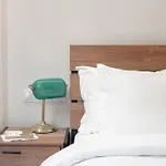 Stylish Urban Hideaway Near Athens Center & Metro