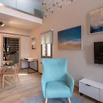 Akti Vigla Apartments