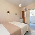 Onar Rooms & Studios