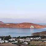 To Petrino Serifos