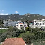 Calypso Seaside Apartment