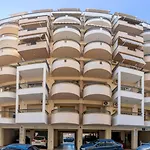 Kosmos Sercvice Apartment Beautiful Studio 2 With Additional Cost Parking