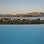 Laura_Sea View Apartment_1 With Swimming Pool