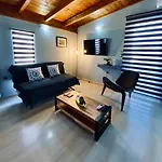 Keskos Luxury Apartment