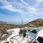 Lithos Luxury Pool Villa