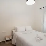 'Santa Marina Detached Cozy House In Egaleo