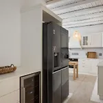 Mykonian Icon Villa