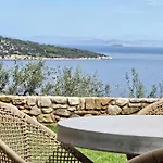 Yialasi Hotel