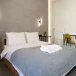 Acropolis Modern House