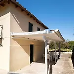 Traditional House Lygia