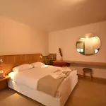 Castrusso Castle Apartments