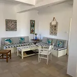 Cycladic Home In Kounados Paros