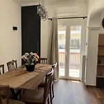 Navaro Apartments