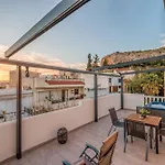 Penthouse Studio With Hot Tub In Athens
