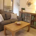 Ostria Boutique Home