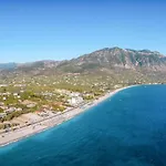 Kalamata'S Spacious Getaway-Taygetos Amazing View