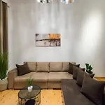 Kalamata Aigli Lux Seafront Retreats- Up To 11Ppl