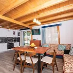 Christos Appartments