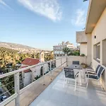 3Sights Rooftop Suite - Parthenon Viewpoint