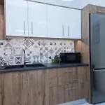 Boutique Stylish 1 Bd Apt In Patisia With Balcony