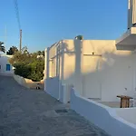 Tourlos House