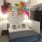 Ifaistos Luxury Flat Psyrri Square