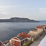 Marea Apartments