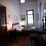 Lagadaki Guest House