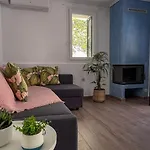 Spyros Stone Apartment