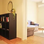 Bright Central Apartment