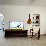 Once Upon, 3Bedroom House In Chora