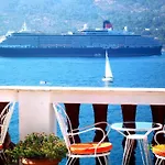 Mirini Hotel