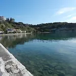 Samaina Hotel