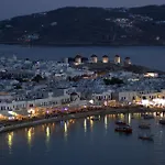 Yanna Asteri Suites