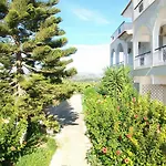 Porto View Suites And Apartments