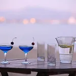 Paros Inn