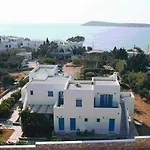 Nissiotiko Studios & Apartments