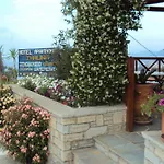 Thalina Hotel