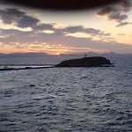 Iliada Suites