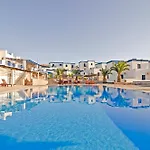 Faros Resort