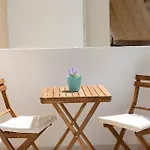 Zeas Apartment