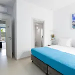 Porto Bello Di Paros