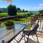 Lovely Apartment By The Sea.....