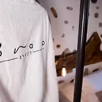 Onar Luxuries