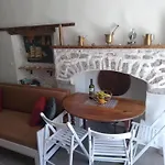 Aleminas House