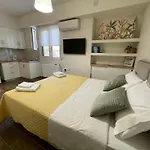 Cute Studio Near Acropolis