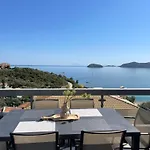 Villa Nuevo