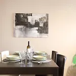 Modern 2Bd Apartment Next To Acropolis